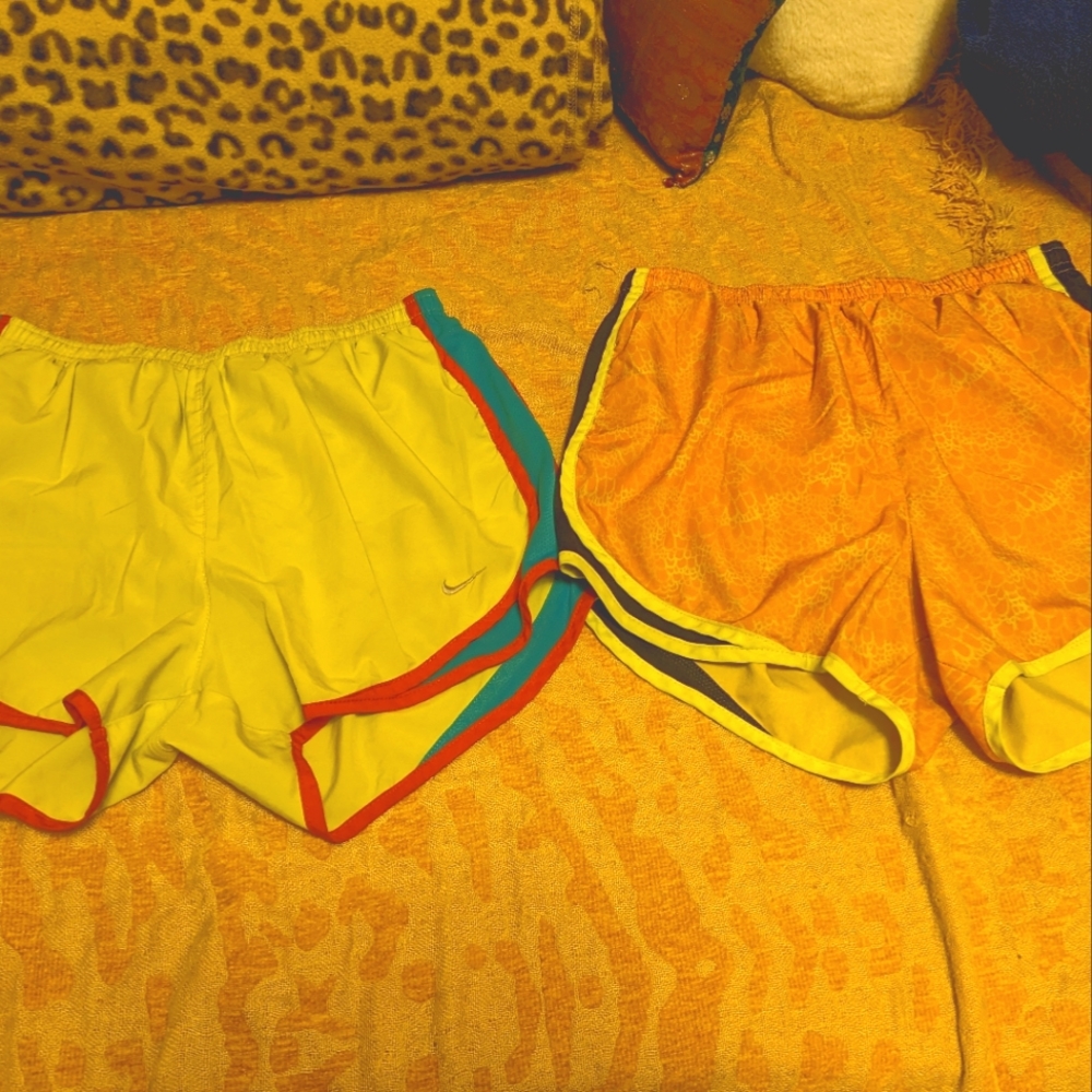 Nike dri-fit running shorts, size s/m